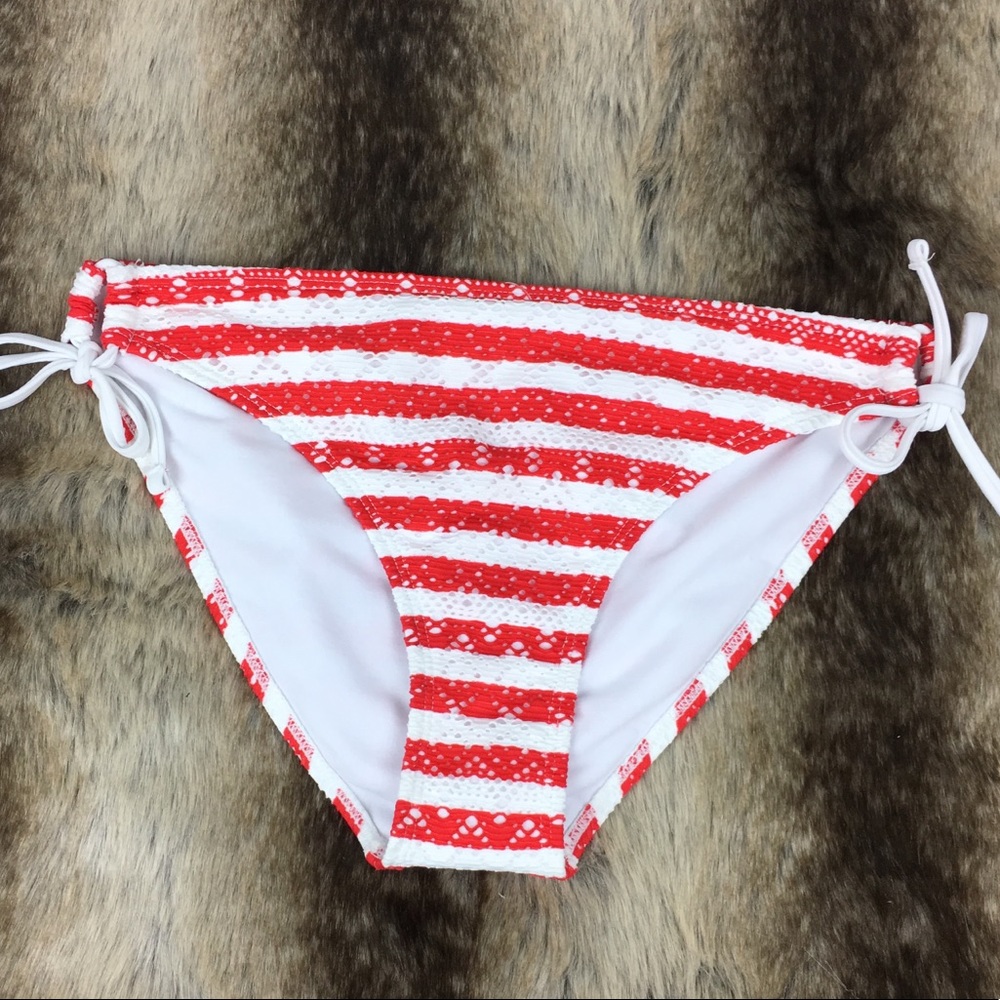🛍 In Mocean Red and White Bikini Bottoms L NWT